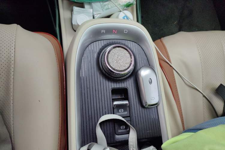 Used ORA Good Cat 2021 400km Standard Range Athena Edition Lithium Iron Phosphate Gear Lever