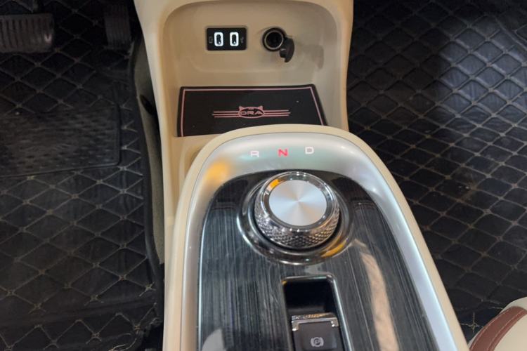 Used ORA Good Cat 2021 400km Standard Range Athena Edition Lithium-Ion Battery Gear Lever