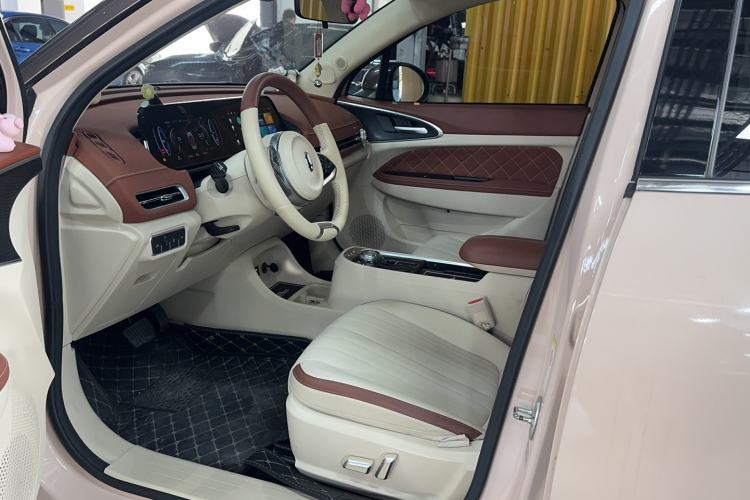 Used ORA Good Cat 2021 400km Standard Range Athena Edition Lithium-Ion Battery Interior 1
