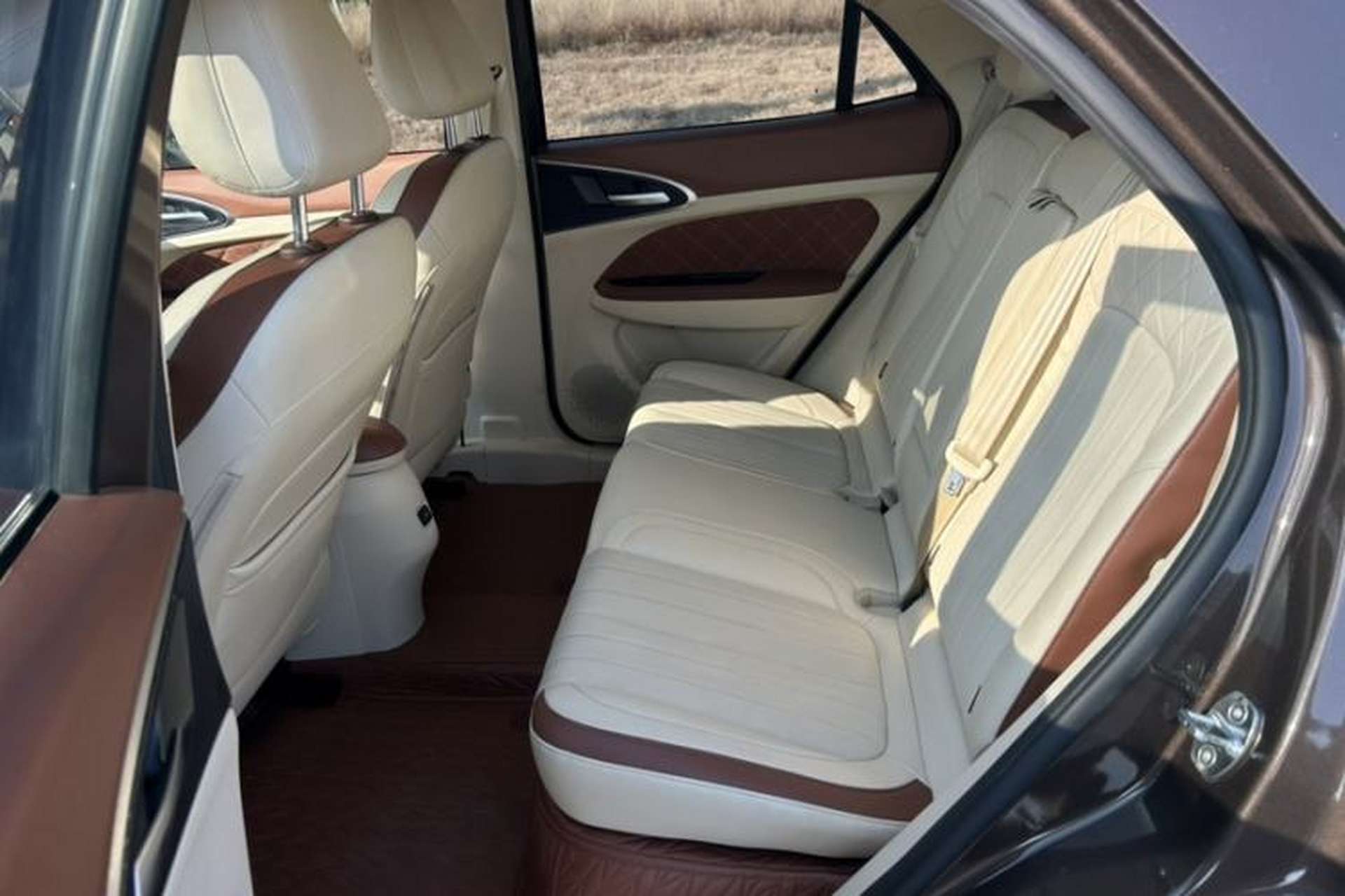 Used ORA Good Cat 2021 400km Standard Range Athena Edition Lithium-Ion Battery Interior 10