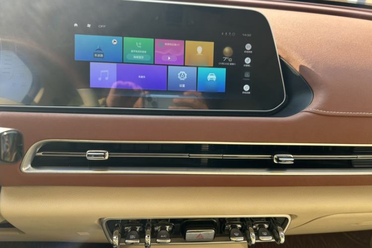 Used ORA Good Cat 2021 400km Standard Range Athena Edition Lithium-Ion Battery Interior 11