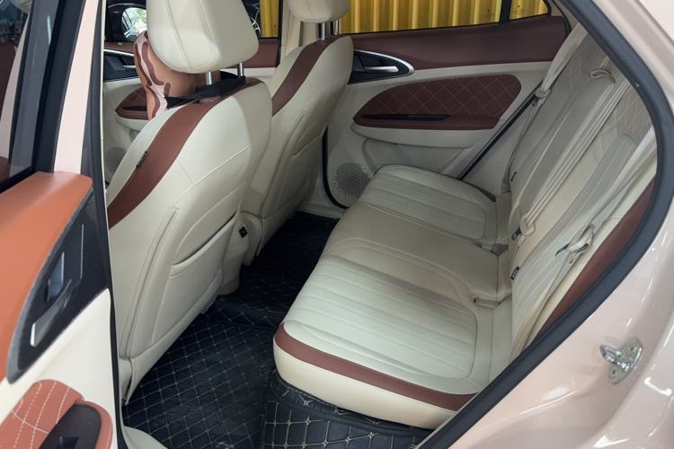 Used ORA Good Cat 2021 400km Standard Range Athena Edition Lithium-Ion Battery Interior 2