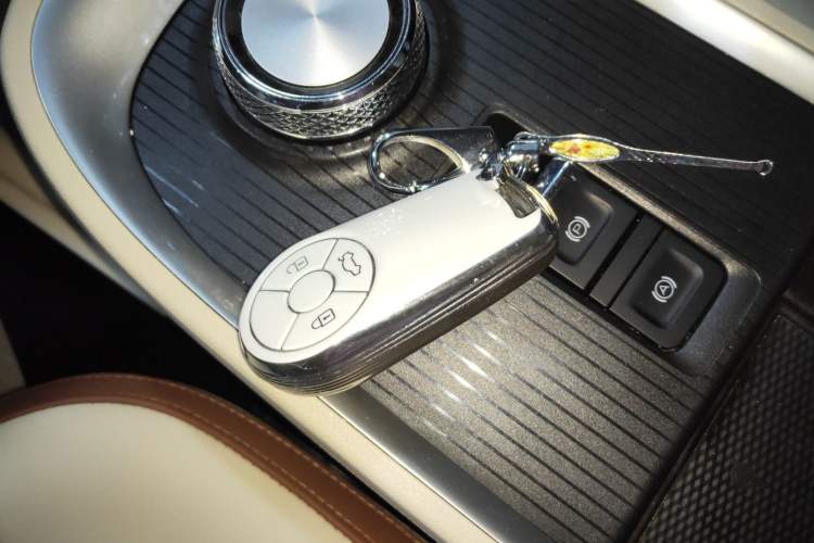 Used ORA Good Cat 2021 400km Standard Range Venus Edition Lithium Iron Phosphate Vehicle Key