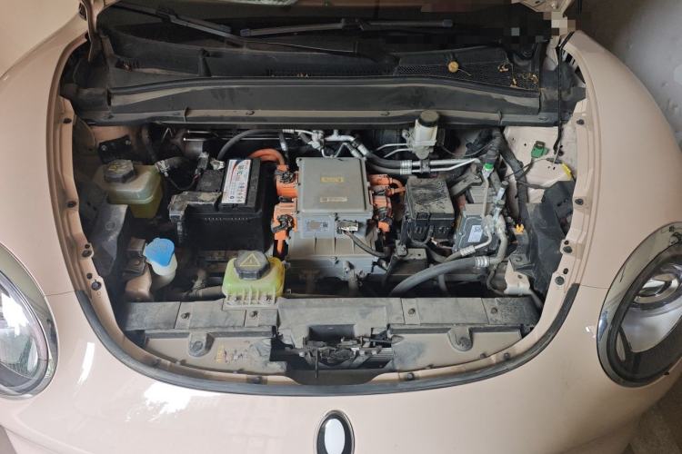 Used ORA Good Cat 2021 400km Standard Range Venus Edition Lithium-Ion Battery Engine Bay