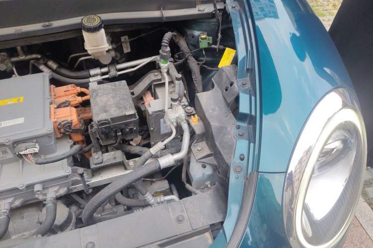 Used ORA Good Cat 2021 400km Standard Range Athena Edition Lithium Iron Phosphate Engine Bay Left