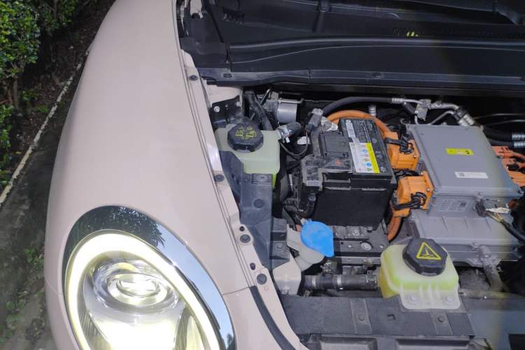 Used ORA Good Cat 2021 400km Standard Range Athena Edition Lithium Iron Phosphate Engine Bay Right