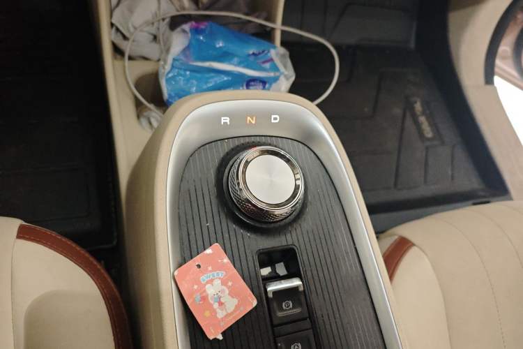 Used ORA Good Cat 2021 400km Standard Range Venus Edition Lithium-Ion Battery Gear Lever