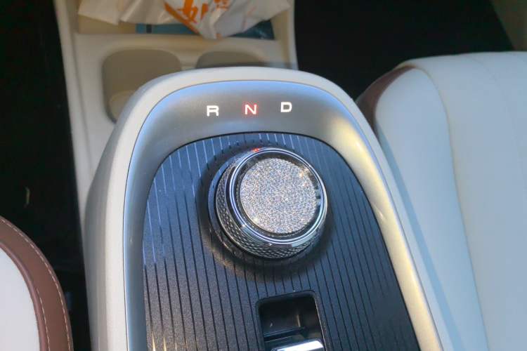 Used ORA Good Cat 2021 400km Standard Range Venus Edition Lithium Iron Phosphate Gear Lever