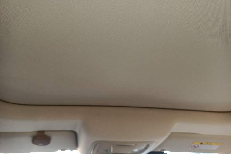 Used ORA Good Cat 2021 400km Standard Range Athena Edition Lithium-Ion Battery Headliner