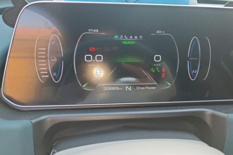Used ORA Good Cat 2021 400km Standard Range Athena Edition Lithium-Ion Battery Instrument Cluster