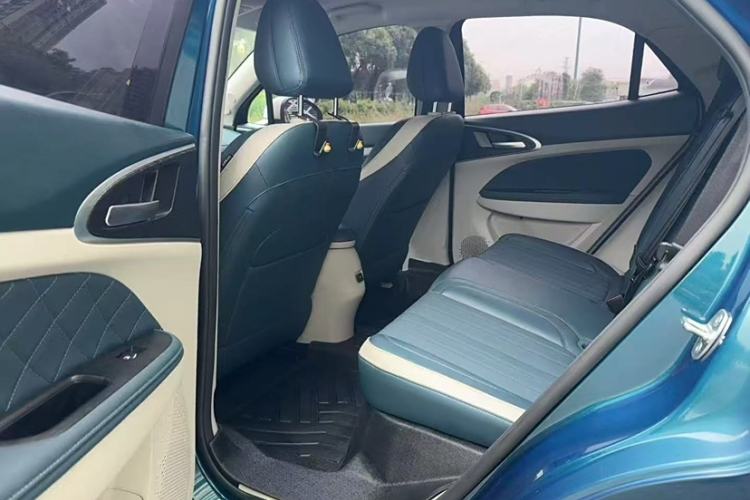 Used ORA Good Cat 2021 400km Standard Range Athena Edition Lithium Iron Phosphate Interior 3