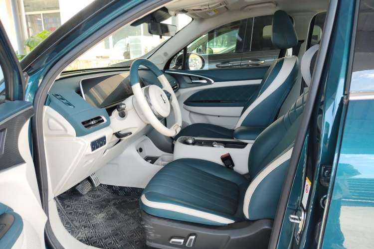 Used ORA Good Cat 2021 400km Standard Range Athena Edition Lithium-Ion Battery Left Front Seat