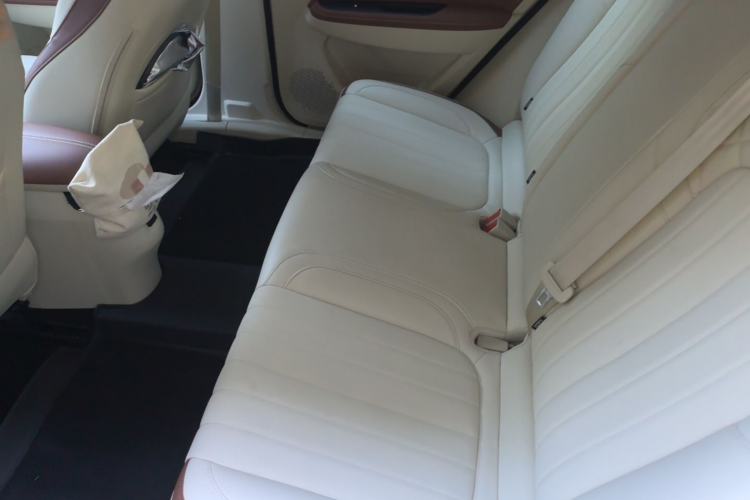 Used ORA Good Cat 2021 400km Standard Range Venus Edition Lithium Iron Phosphate Left Rear Seat