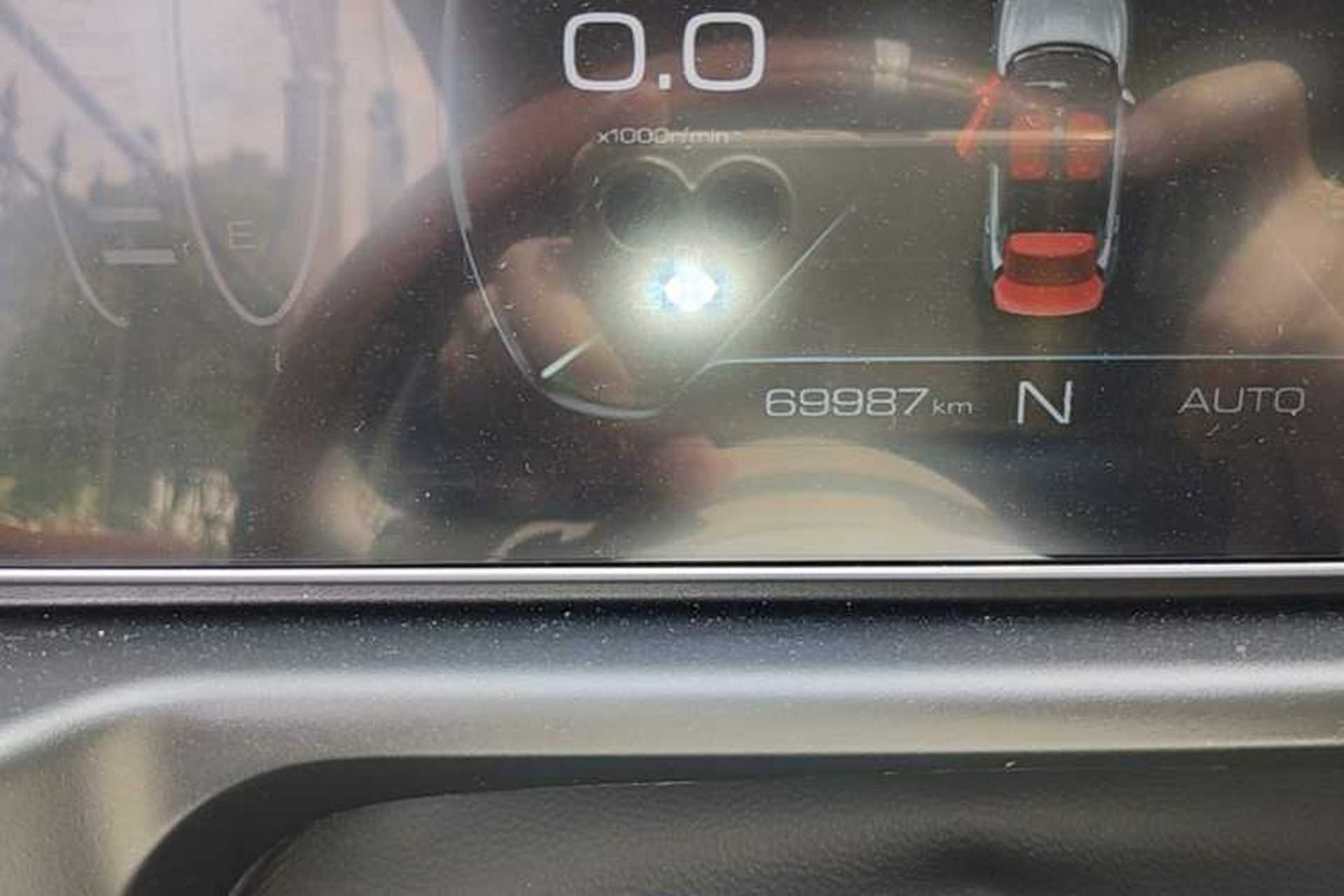 Used ORA Good Cat 2021 400km Standard Range Venus Edition Lithium Iron Phosphate Odometer Close Up