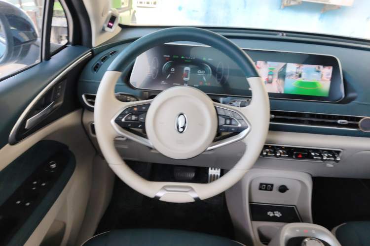 Used ORA Good Cat 2021 400km Standard Range Athena Edition Lithium-Ion Battery Steering Wheel
