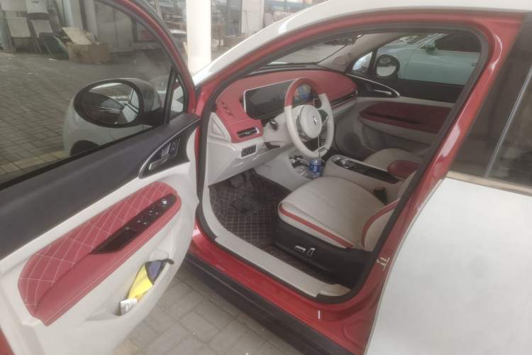 Used ORA Good Cat 2021 400km Standard Range Athena Edition Lithium-Ion Battery Driver Seat