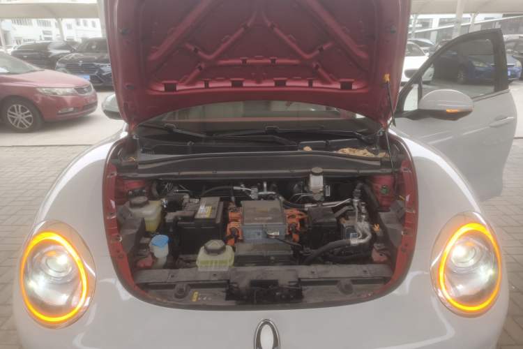 Used ORA Good Cat 2021 400km Standard Range Athena Edition Lithium-Ion Battery Engine Bay