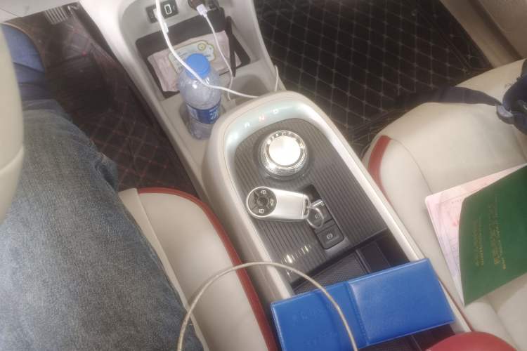Used ORA Good Cat 2021 400km Standard Range Athena Edition Lithium-Ion Battery Gear Lever