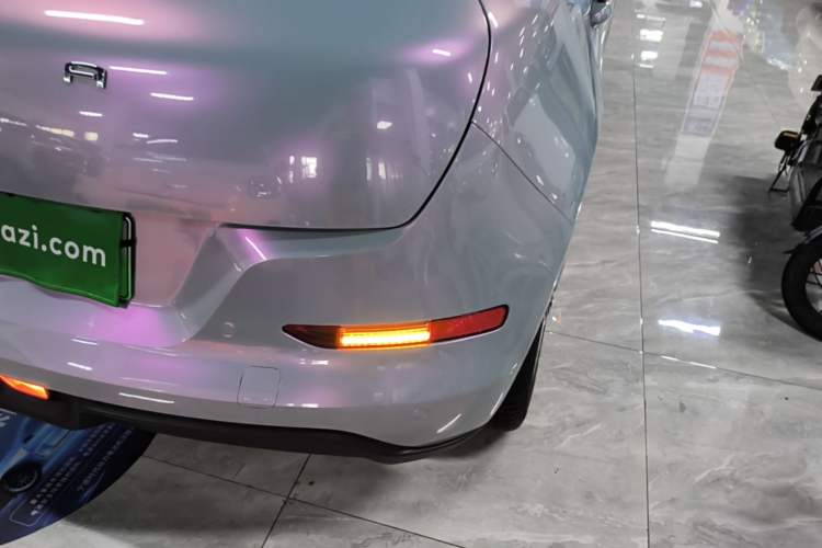 Used ORA Good Cat 2021 400km Standard Range Venus Edition Lithium-Ion Battery Right Rear Taillight