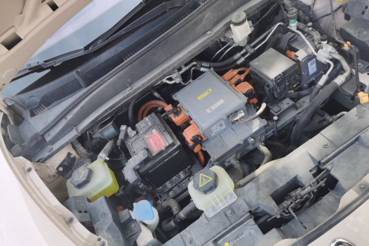 Used ORA Good Cat 2021 500km Long-Range Poseidon Edition Lithium-Ion Battery Engine Bay