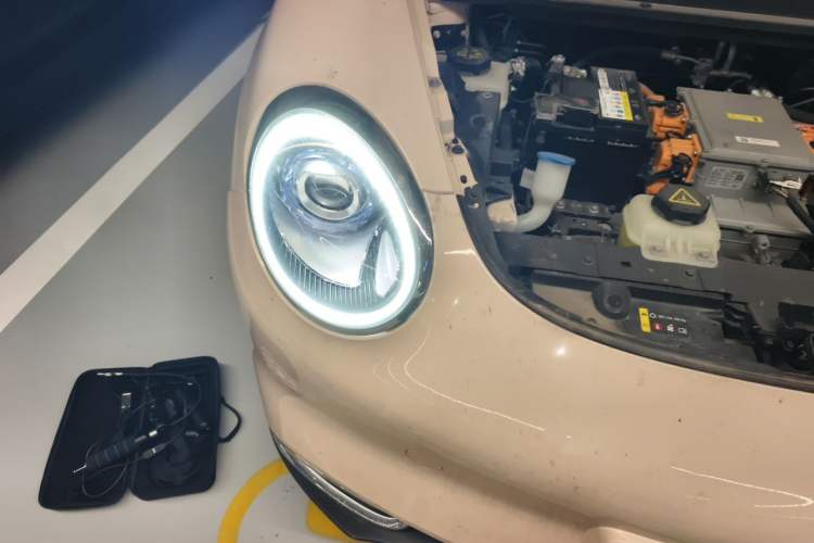 Used ORA Good Cat 2021 400km Standard Range Muse Edition Lithium-Ion Battery Engine Bay Right