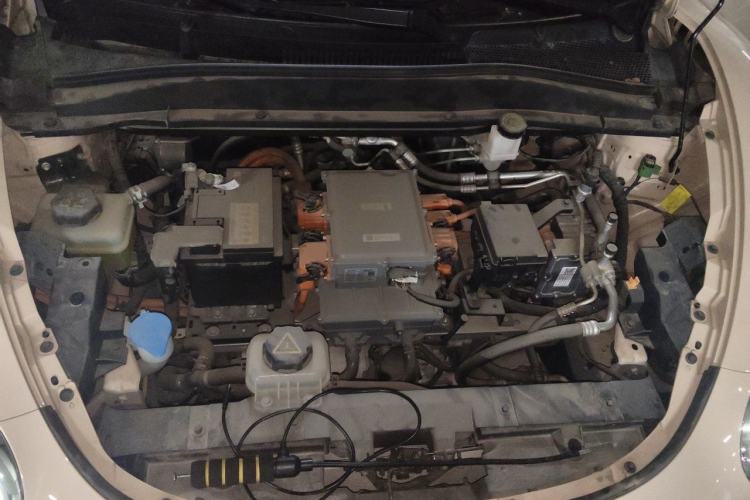 Used ORA Good Cat 2021 500km Long-Range Poseidon Edition Lithium-Ion Battery Engine Bay