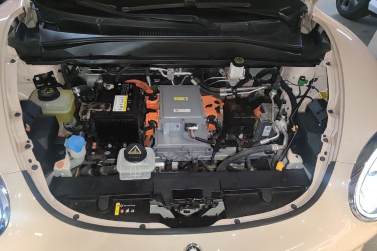 Used ORA Good Cat 2021 400km Standard Range Athena Edition Lithium-Ion Battery Engine Bay