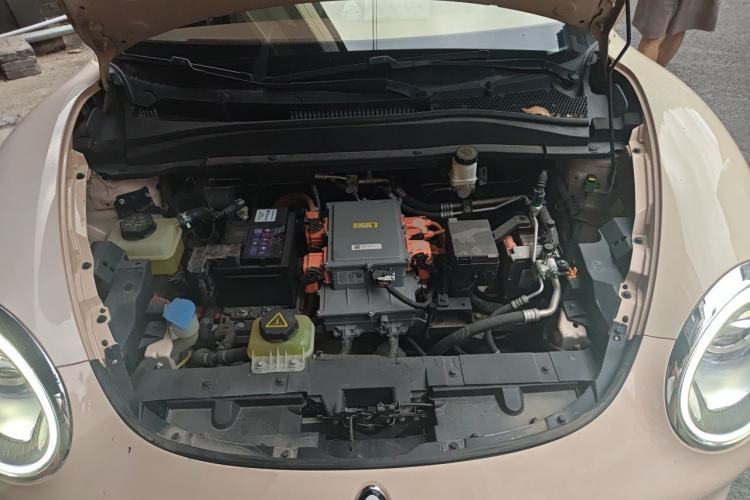 Used ORA Good Cat 2021 400km Standard Range Muse Edition Lithium-Ion Battery Engine Bay