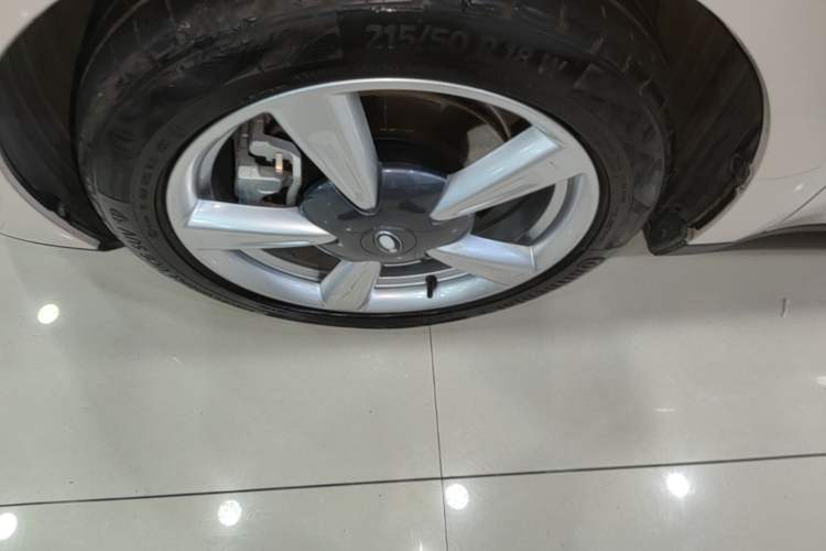 Used ORA Good Cat 2021 500km Long-Range Poseidon Edition Lithium-Ion Battery Exterior 1