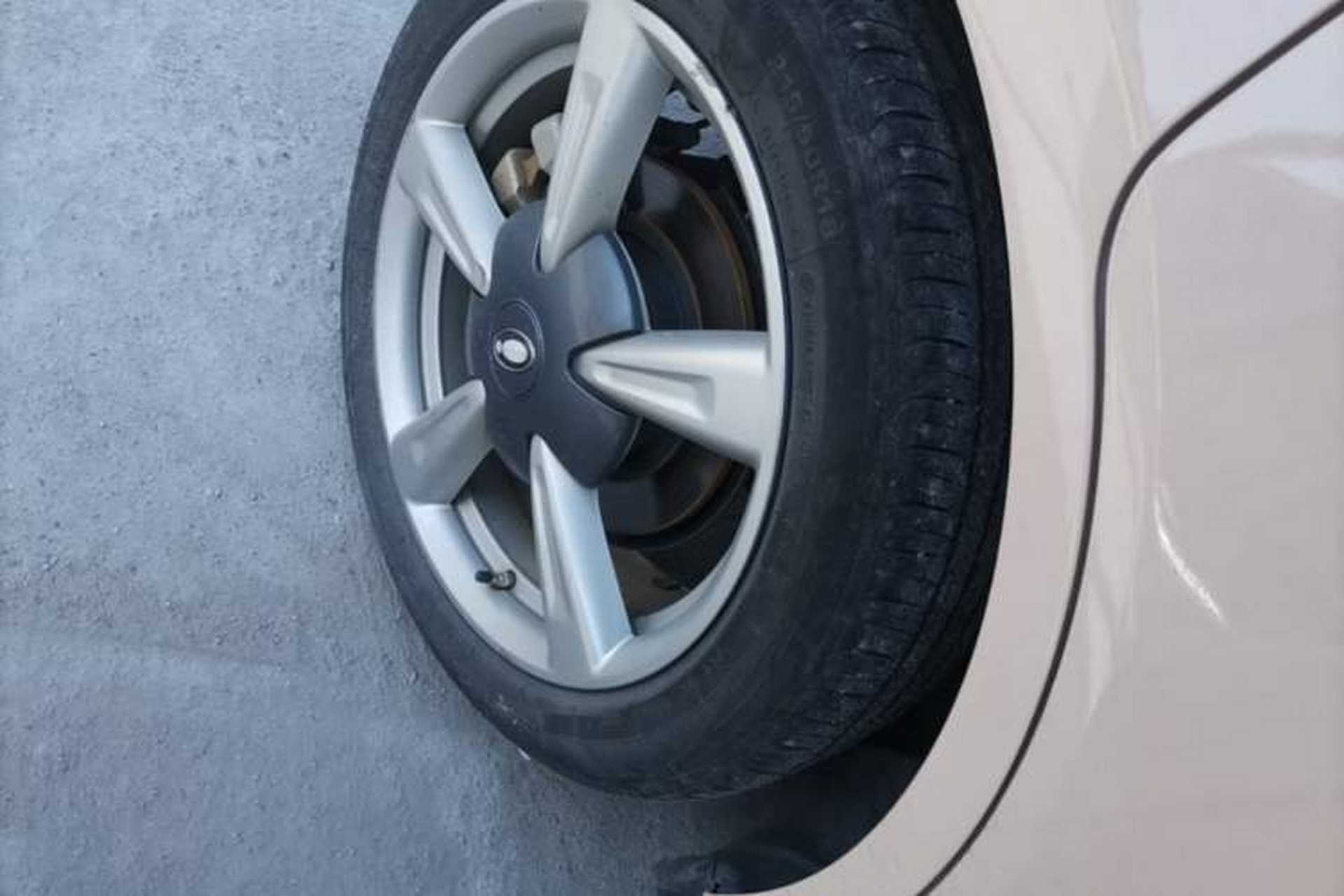 Used ORA Good Cat 2021 400km Standard Range Venus Edition Lithium-Ion Battery Exterior 2