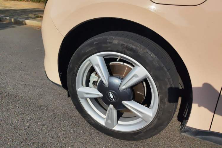 Used ORA Good Cat 2021 400km Standard Range Venus Edition Lithium-Ion Battery Exterior 3