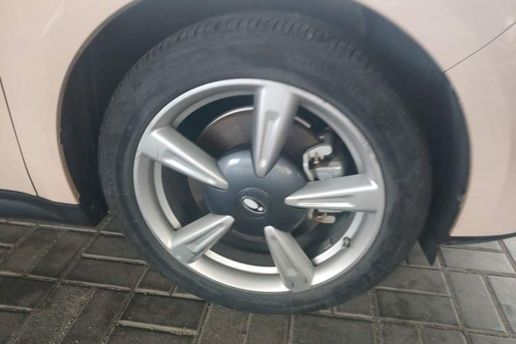 Used ORA Good Cat 2021 400km Standard Range Venus Edition Lithium-Ion Battery Exterior 7