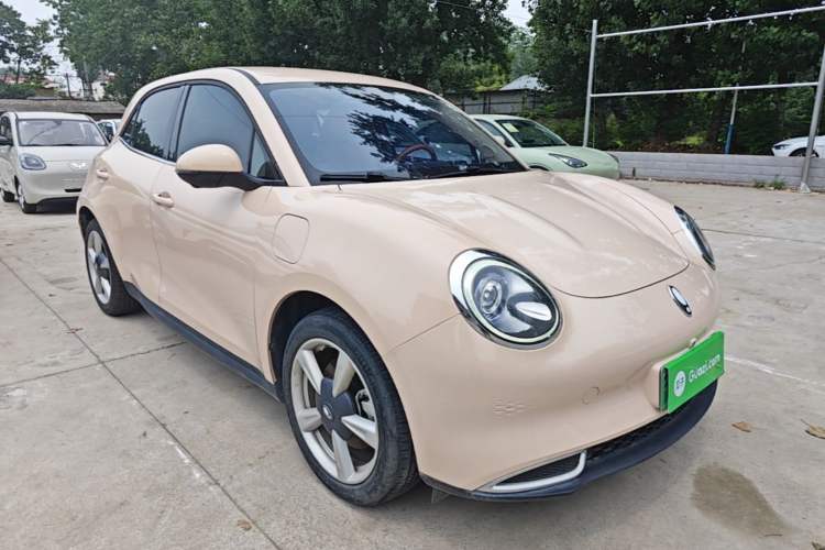 Used ORA Good Cat 2021 400km Standard Range Business Edition Lithium-Ion Battery Front Right 45 Deg