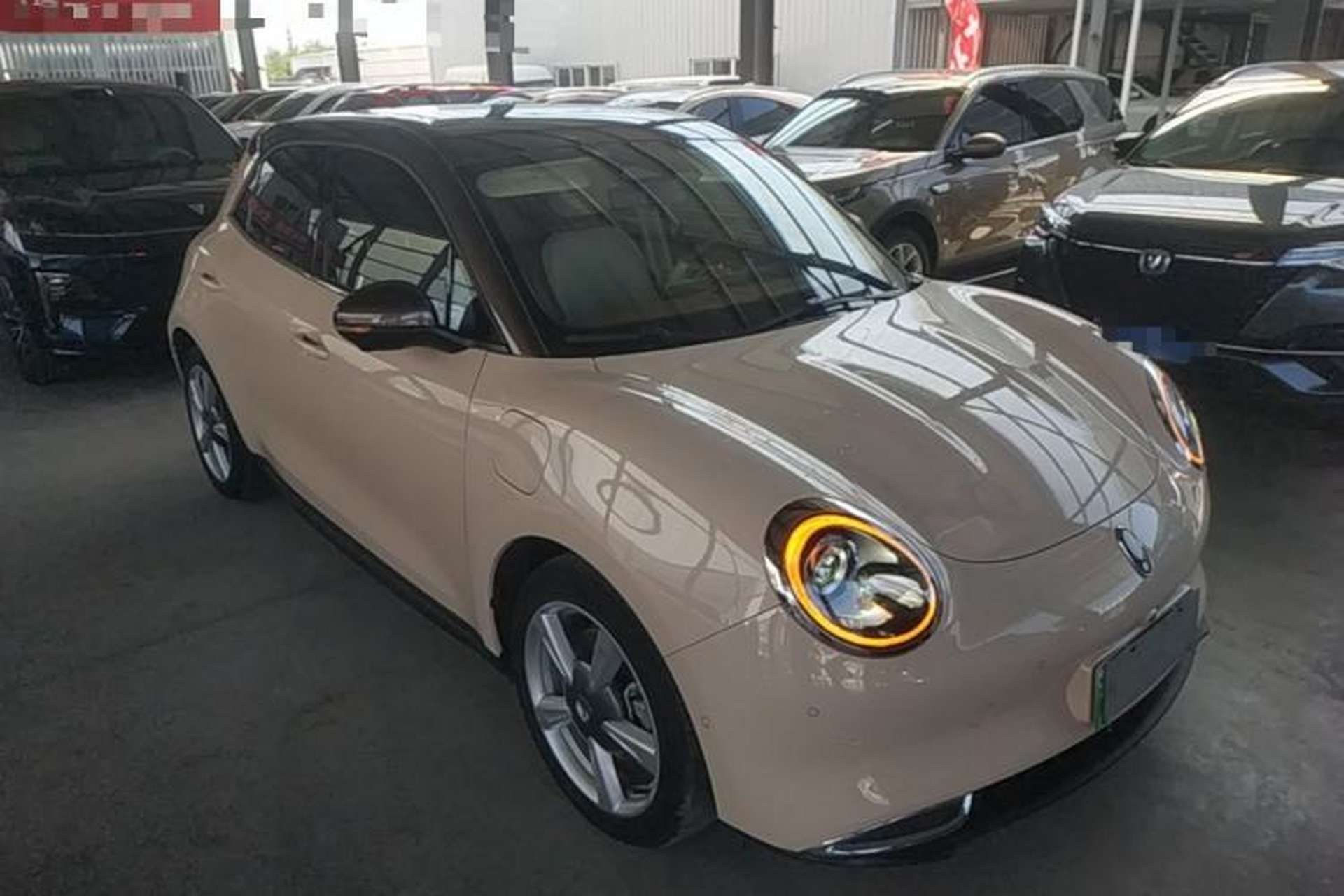 Used ORA Good Cat 2021 400km Standard Range Athena Edition Lithium-Ion Battery Front Right 45 Deg