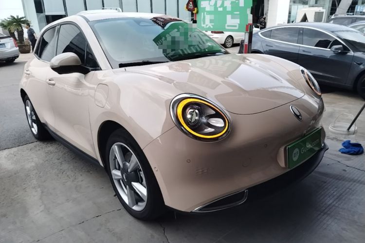 Used ORA Good Cat 2021 500km Long-Range Poseidon Edition Lithium-Ion Battery Front Right 45 Deg