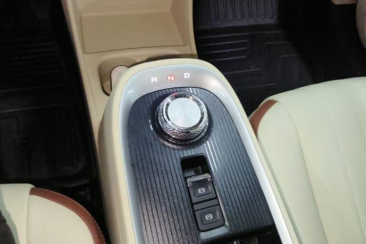Used ORA Good Cat 2021 400km Standard Range Venus Edition Lithium-Ion Battery Gear Lever