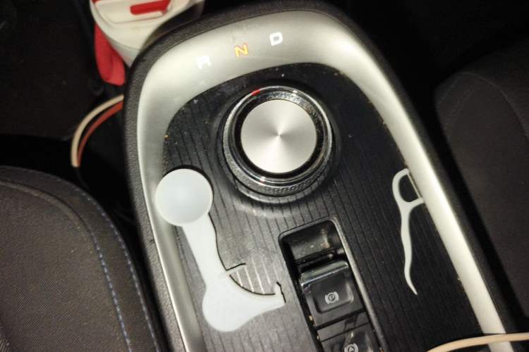 Used ORA Good Cat 2021 400km Standard Range Muse Edition Lithium-Ion Battery Gear Lever