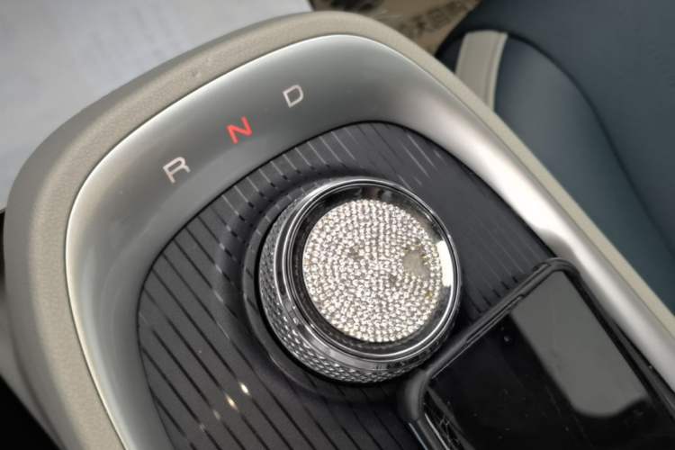 Used ORA Good Cat 2021 400km Standard Range Venus Edition Lithium-Ion Battery Gear Lever