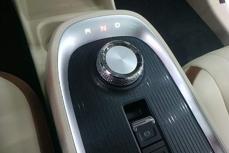 Used ORA Good Cat 2021 400km Standard Range Venus Edition Lithium Iron Phosphate Gear Lever