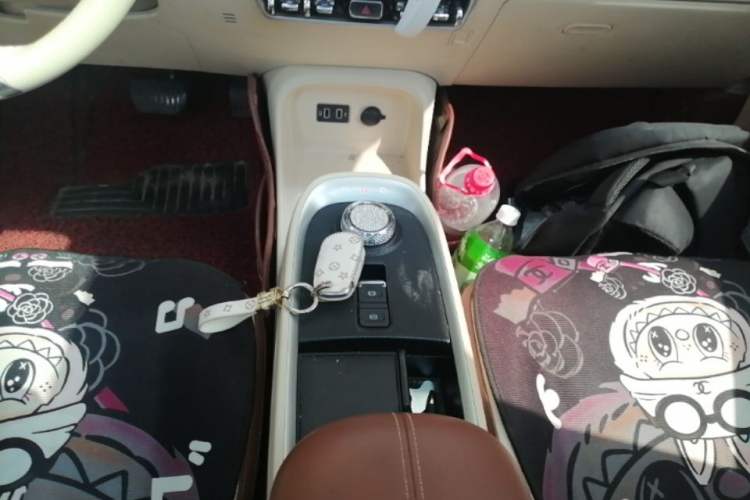 Used ORA Good Cat 2021 400km Standard Range Venus Edition Lithium-Ion Battery Gear Lever