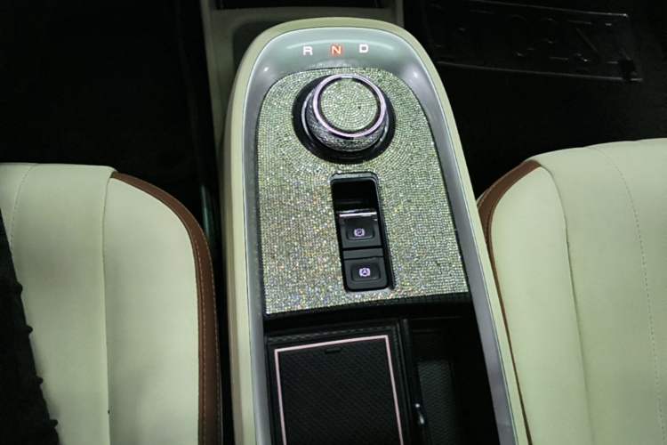 Used ORA Good Cat 2021 400km Standard Range Athena Edition Lithium Iron Phosphate Gear Lever