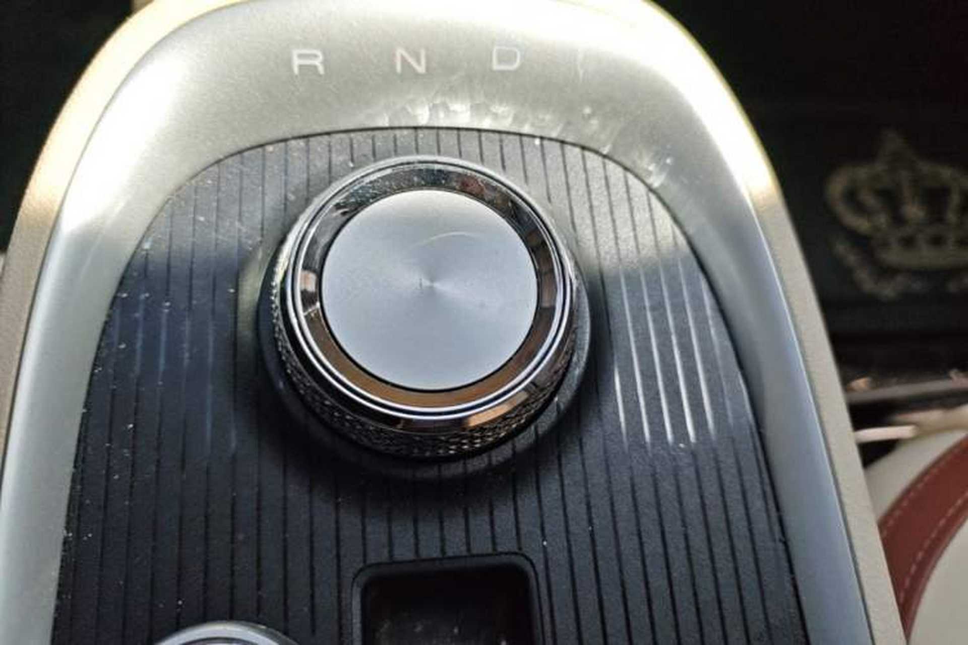 Used ORA Good Cat 2021 500km Long-Range Poseidon Edition Lithium-Ion Battery Gear Lever
