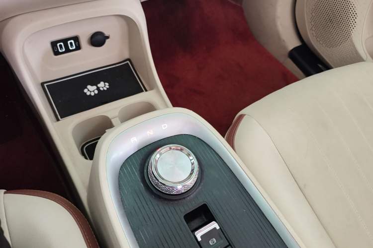 Used ORA Good Cat 2021 400km Standard Range Venus Edition Lithium-Ion Battery Gear Lever
