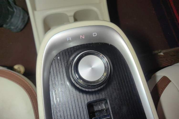 Used ORA Good Cat 2021 400km Standard Range Venus Edition Lithium-Ion Battery Gear Lever