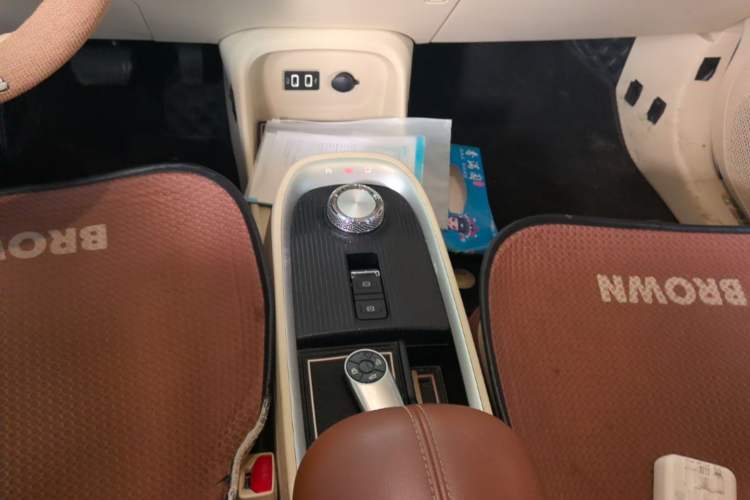 Used ORA Good Cat 2021 400km Standard Range Athena Edition Lithium-Ion Battery Gear Lever