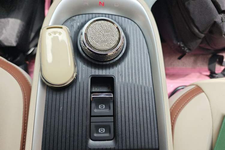 Used ORA Good Cat 2021 400km Standard Range Athena Edition Lithium Iron Phosphate Gear Lever