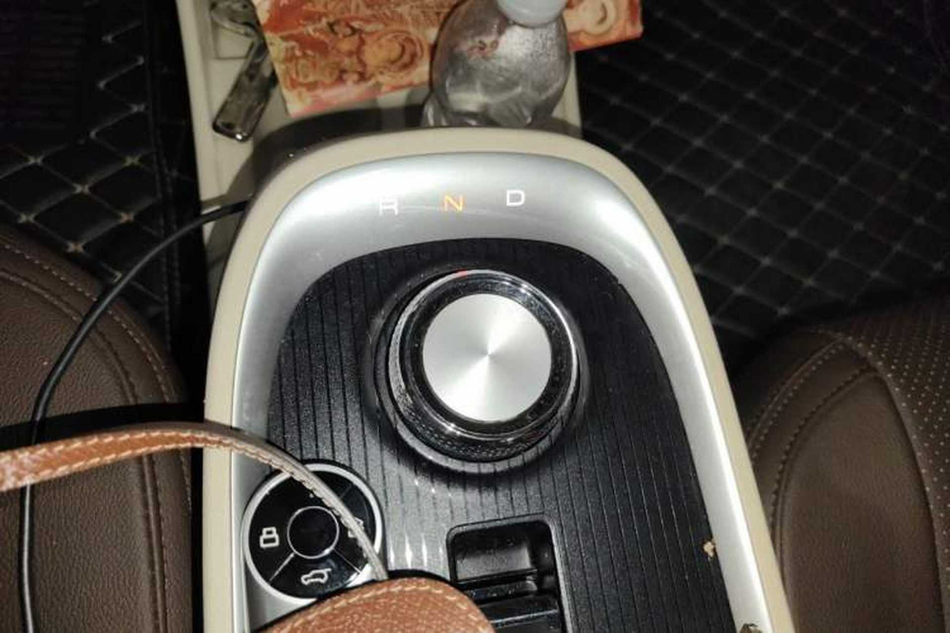 Used ORA Good Cat 2021 400km Standard Range Athena Edition Lithium-Ion Battery Gear Lever