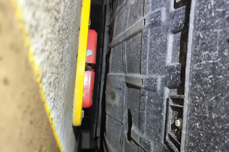 Used ORA Good Cat 2021 400km Standard Range Venus Edition Lithium-Ion Battery Chassis Front