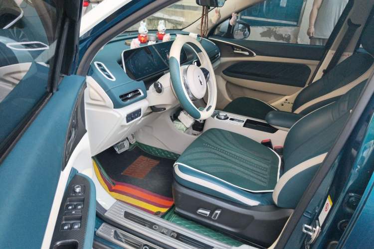 Used ORA Good Cat 2021 400km Standard Range Athena Edition Lithium Iron Phosphate Driver Seat