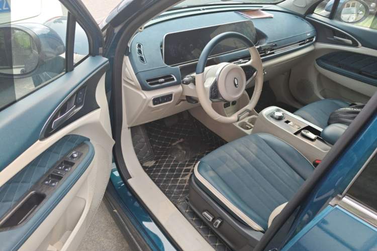 Used ORA Good Cat 2021 500km Long-Range Poseidon Edition Lithium-Ion Battery Driver Seat